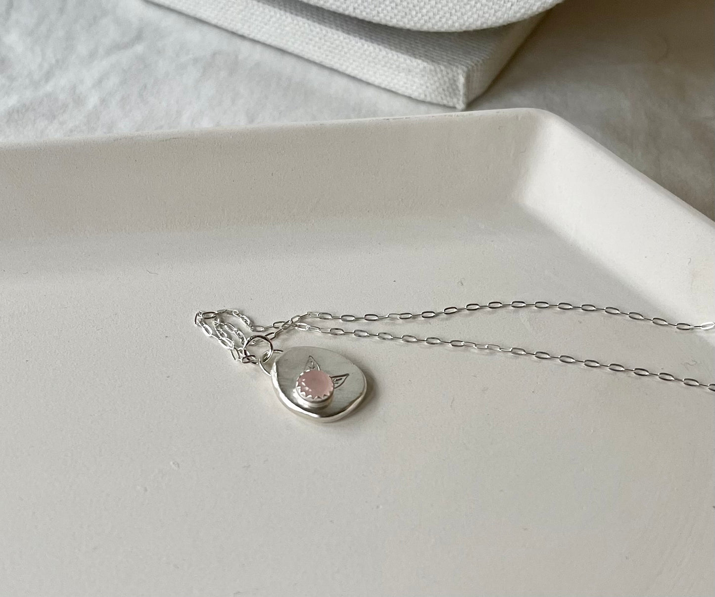 Blush necklace