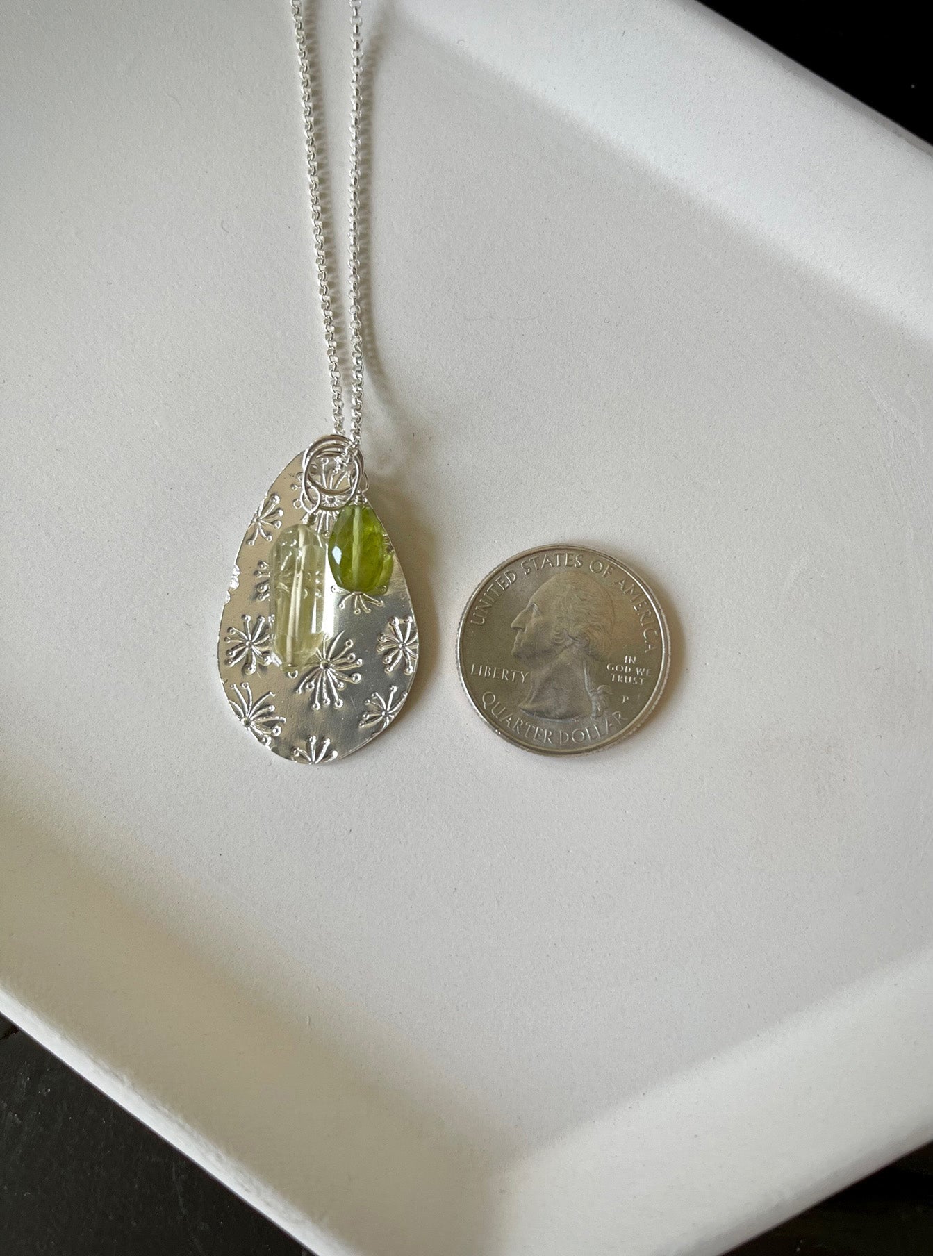 Dandelions necklace (convertible)
