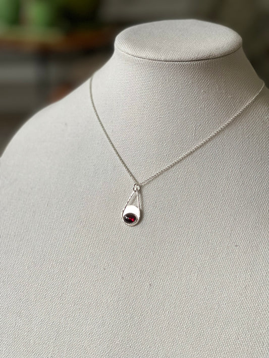 Claret necklace