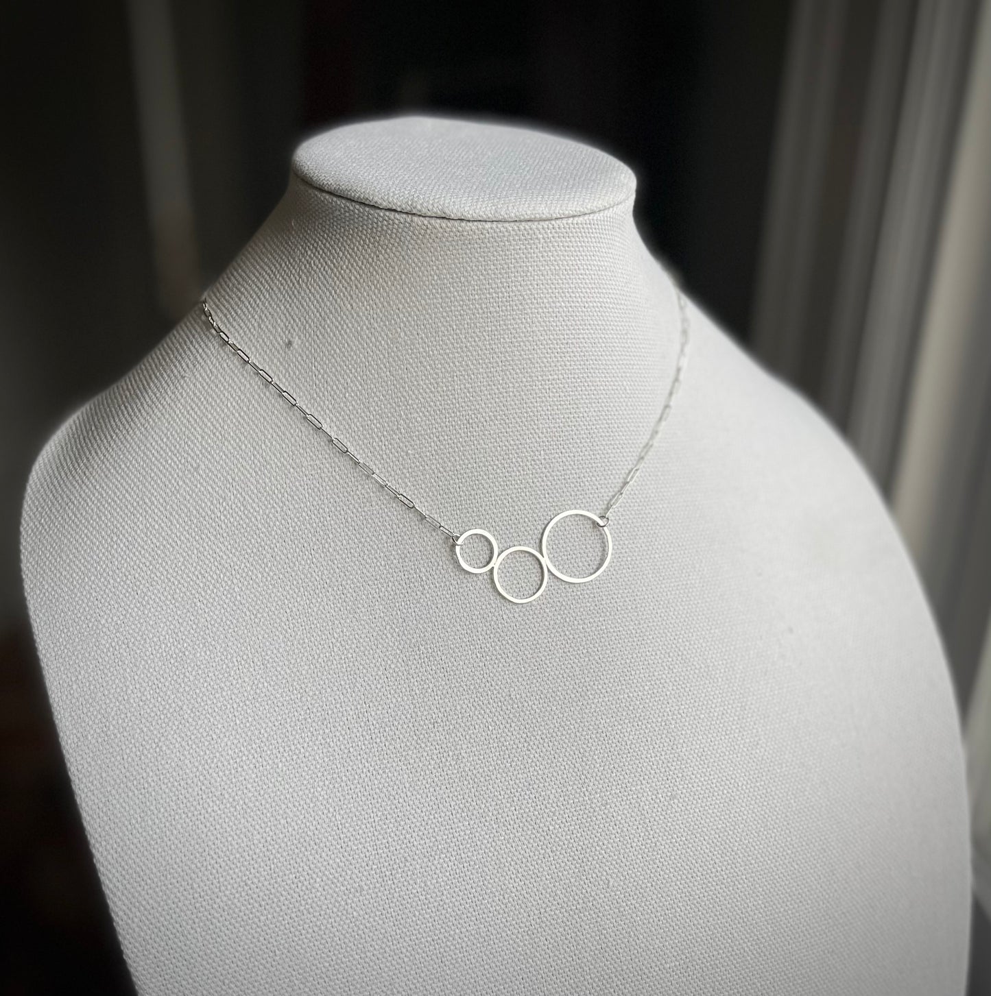 Bubbles necklace